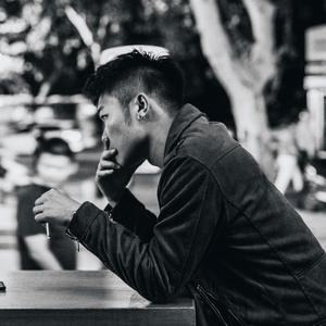 久久精品中文字幕第一页
